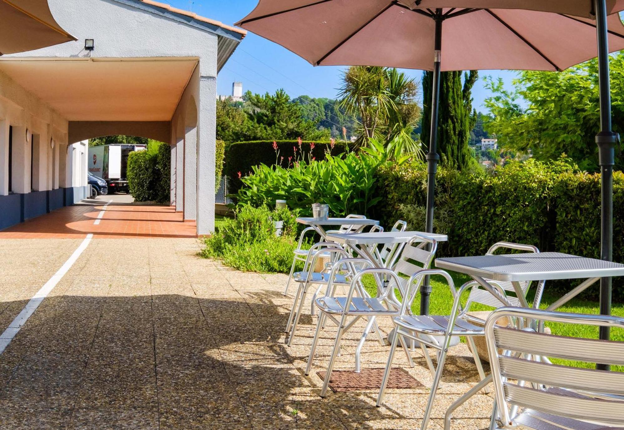 B&B Hotel Villeneuve Loubet Village Esterno foto