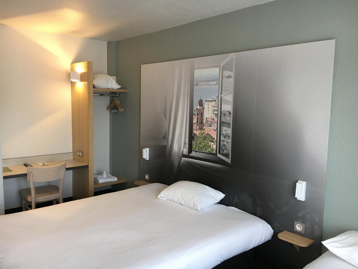B&B Hotel Villeneuve Loubet Village Esterno foto