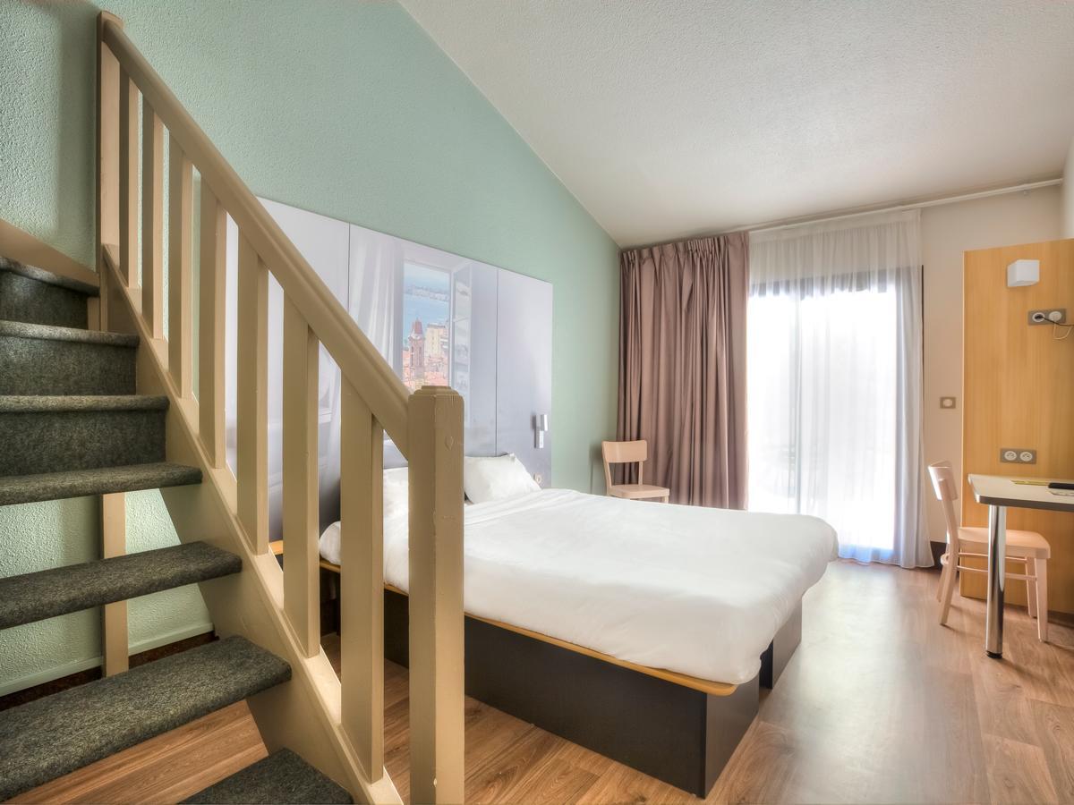 B&B Hotel Villeneuve Loubet Village Esterno foto