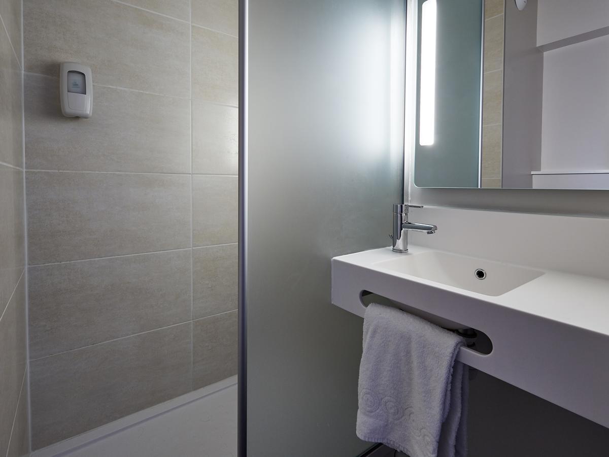 B&B Hotel Villeneuve Loubet Village Esterno foto