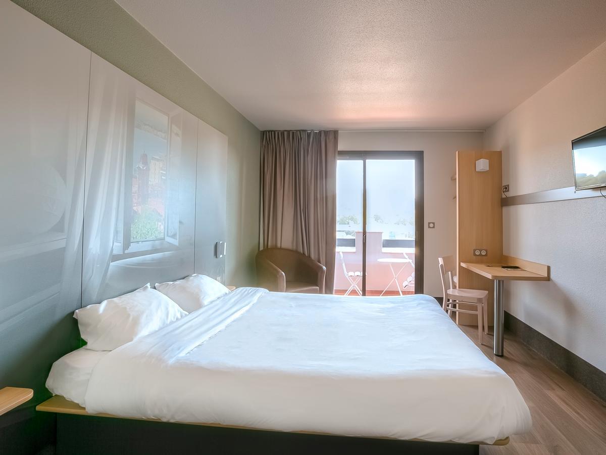 B&B Hotel Villeneuve Loubet Village Esterno foto