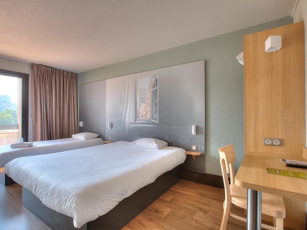 B&B Hotel Villeneuve Loubet Village Esterno foto